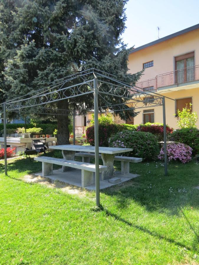 Bed And Breakfast Ossola Domodossola Exterior foto